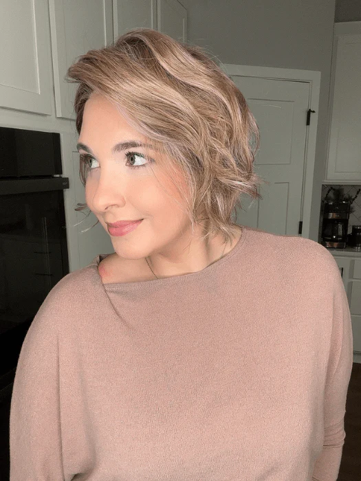 28568-city-roast-synthetic-lace-front-wig-mono-part-discontinued-2.webp City Roast | Synthetic Lace Front Wig (Mono Part) | DISCONTINUED