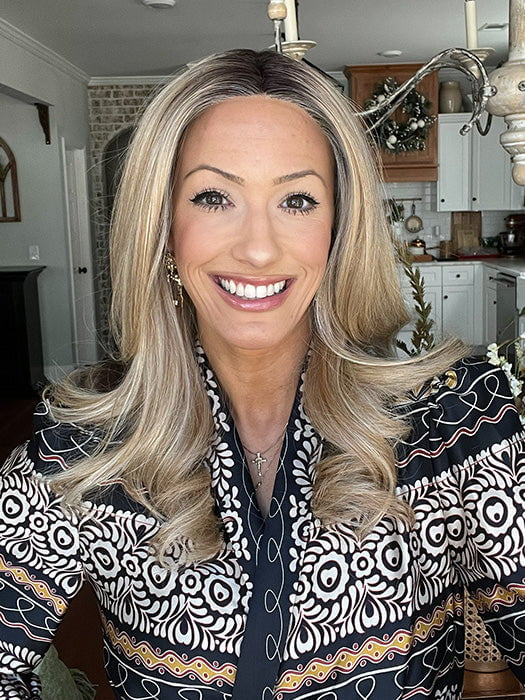 28609-beauty-reign-synthetic-lace-front-wig-mono-part-9.jpg Beauty Reign | Synthetic Lace Front Wig (Mono Part)