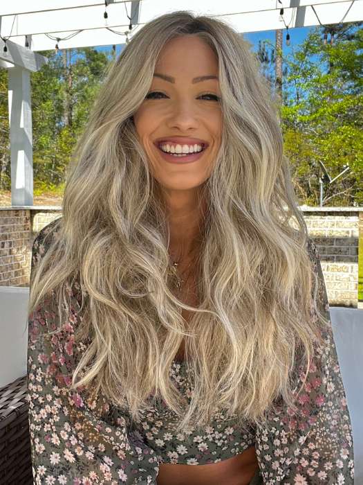 28688-perfect-blend-synthetic-lace-front-wig-mono-part-discontinued-1.jpg Perfect Blend | Synthetic Lace Front Wig (Mono Part) | DISCONTINUED