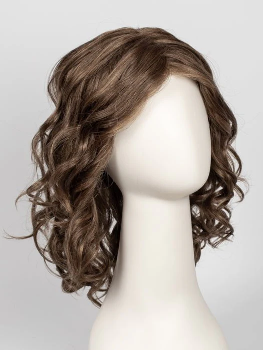 28914-radiant-beauty-synthetic-lace-front-wig-mono-part-27.webp Radiant Beauty | Synthetic Lace Front Wig (Mono Part)