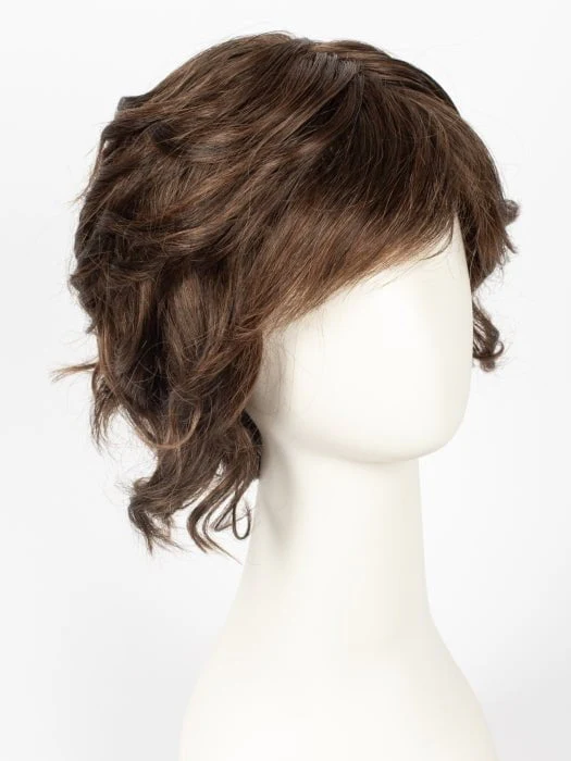 29189-fresh-chic-synthetic-lace-front-wig-mono-part-17.webp Fresh Chic | Synthetic Lace Front Wig (Mono Part)