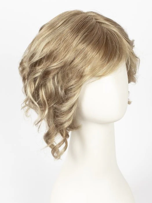 29189-fresh-chic-synthetic-lace-front-wig-mono-part-28.webp Fresh Chic | Synthetic Lace Front Wig (Mono Part)