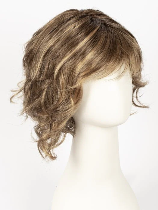 29189-fresh-chic-synthetic-lace-front-wig-mono-part-38.webp Fresh Chic | Synthetic Lace Front Wig (Mono Part)