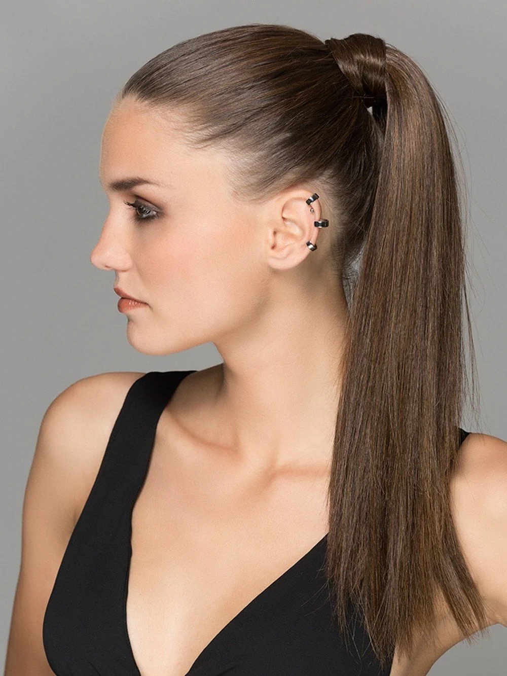 31067-aqua-synthetic-ponytail-wrap-around-1.webp Aqua | Synthetic Ponytail (Wrap-Around)