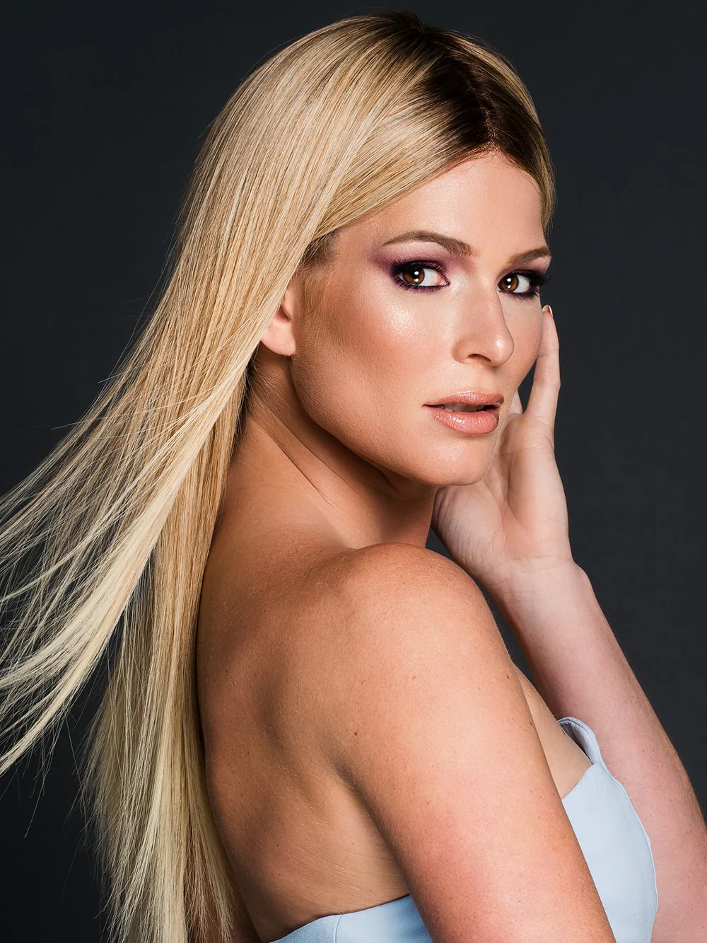 31177-blake-exclusive-remy-human-hair-lace-front-wig-hand-tied-11.webp Blake Exclusive | Remy Human Hair Lace Front Wig (Hand-Tied)