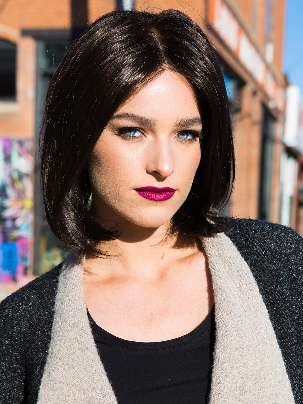 3148-cameron-synthetic-lace-front-wig-hand-tied-19.webp Cameron | Synthetic Lace Front Wig (Hand-Tied)