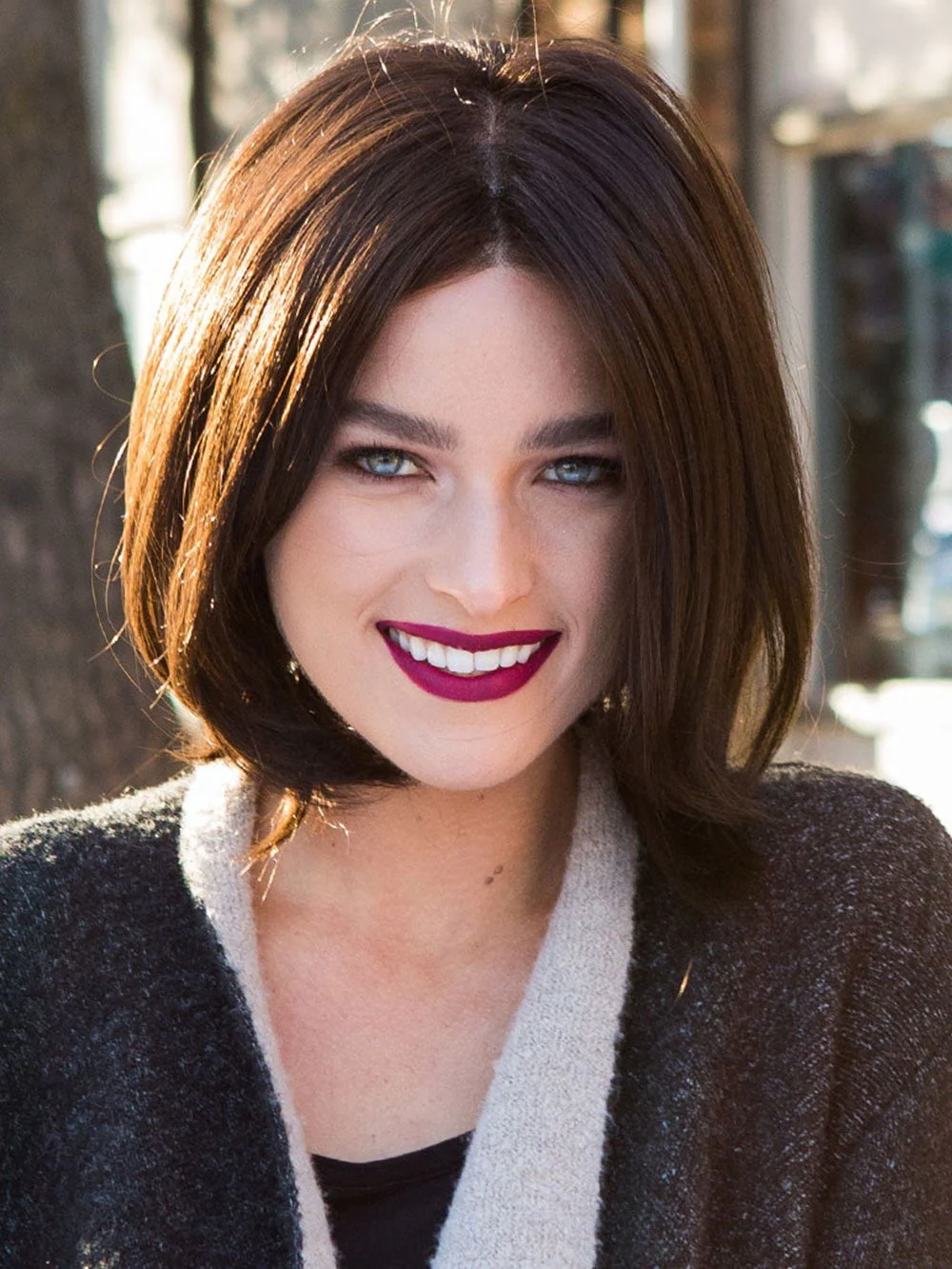3148-cameron-synthetic-lace-front-wig-hand-tied-20.webp Cameron | Synthetic Lace Front Wig (Hand-Tied)