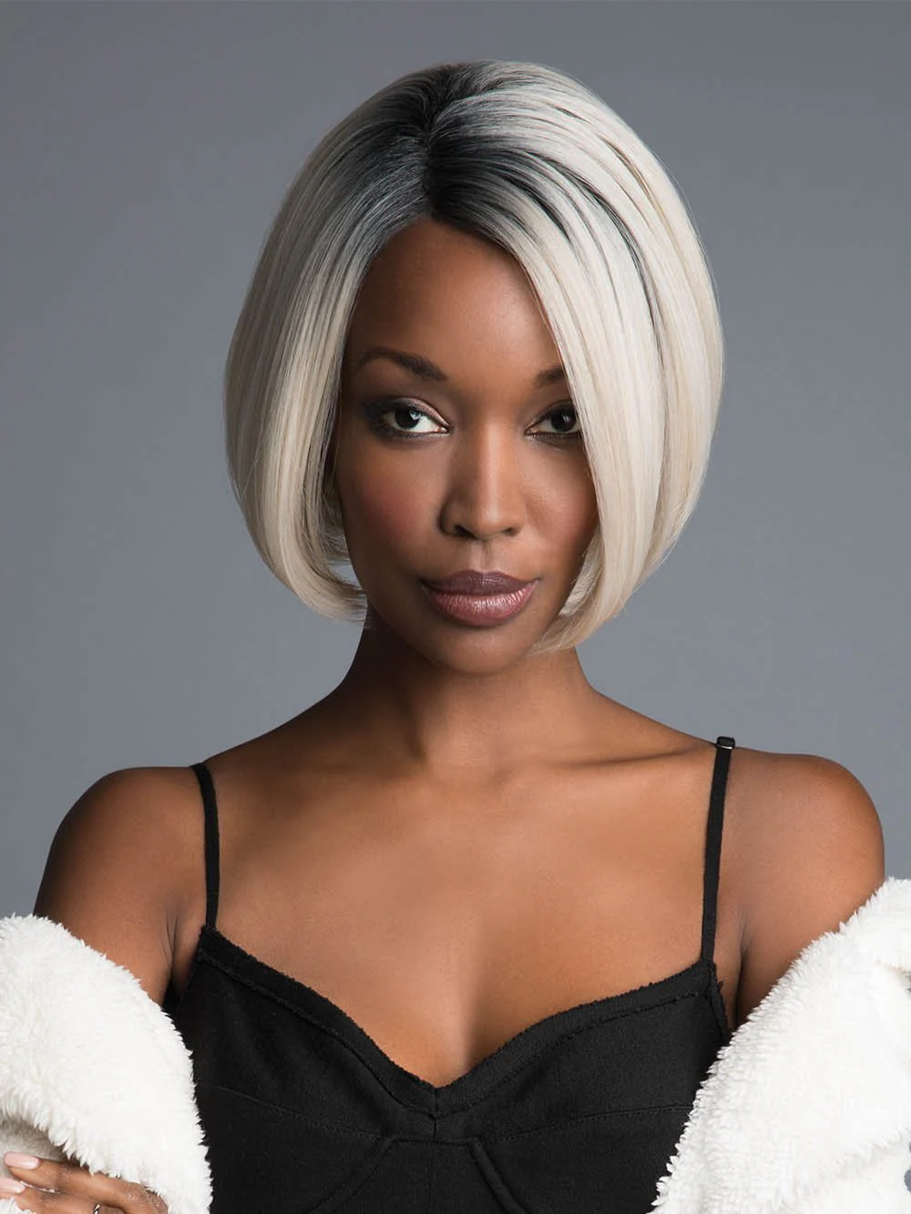 32355-fabulous-synthetic-lace-front-wig-mono-part-discontinued-9.webp Fabulous | Synthetic Lace Front Wig (Mono Part) | DISCONTINUED