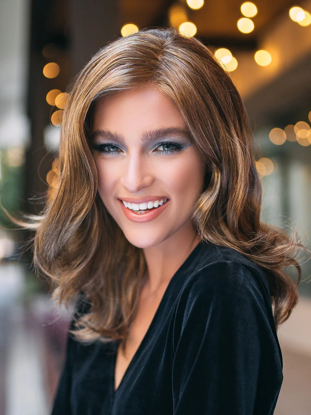 32382-fashion-staple-synthetic-lace-front-wig-mono-part-discontinued-2.webp Fashion Staple | Synthetic Lace Front Wig (Mono Part) | DISCONTINUED