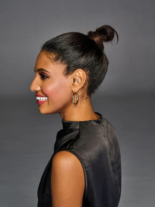 32948-hd-coily-wrap-synthetic-ponytail-2.webp HD Coily Wrap | Synthetic Ponytail