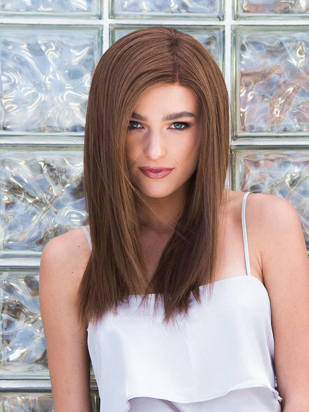 33077-illusion-ii-synthetic-human-hair-blend-wig-discontinued-2.webp Illusion II | Synthetic / Human Hair Blend Wig | DISCONTINUED