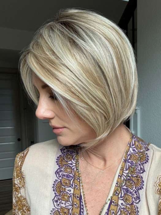 3401-straight-up-with-a-twist-elite-synthetic-lace-front-wig-hand-tied-3.jpg Straight Up With a Twist Elite | Synthetic Lace Front Wig (Hand-Tied)