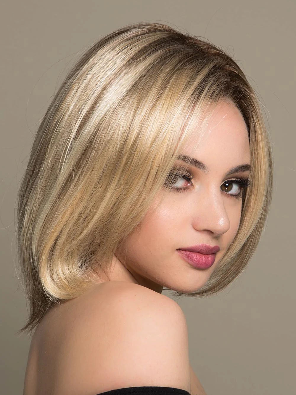 3612-kristi-synthetic-lace-front-wig-ht-10.webp Kristi | Synthetic Lace Front Wig (HT)
