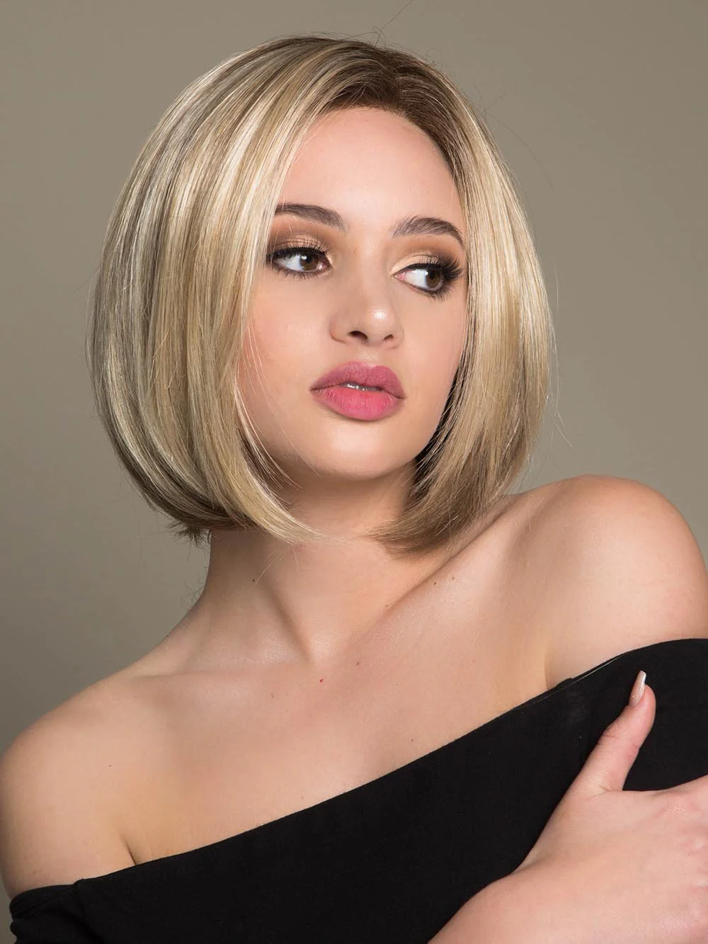 3612-kristi-synthetic-lace-front-wig-ht-9.webp Kristi | Synthetic Lace Front Wig (HT)