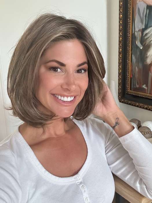 3679-take-a-bow-petite-average-synthetic-lace-front-wig-hand-tied-3.jpg Take A Bow | Petite/Average | Synthetic Lace Front Wig (Hand Tied)