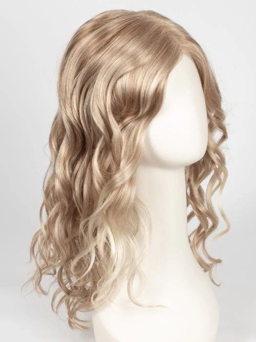 4294-sarah-large-synthetic-lace-front-wig-hand-tied-23.webp Sarah Large | Synthetic Lace Front Wig (Hand-Tied)