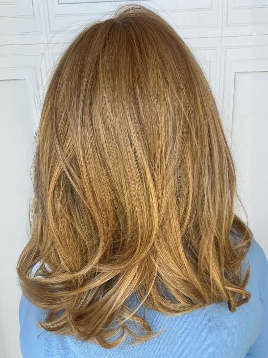4833-showrunner-synthetic-lace-front-wig-hand-tied-12.jpg Showrunner | Synthetic Lace Front Wig (Hand-Tied)