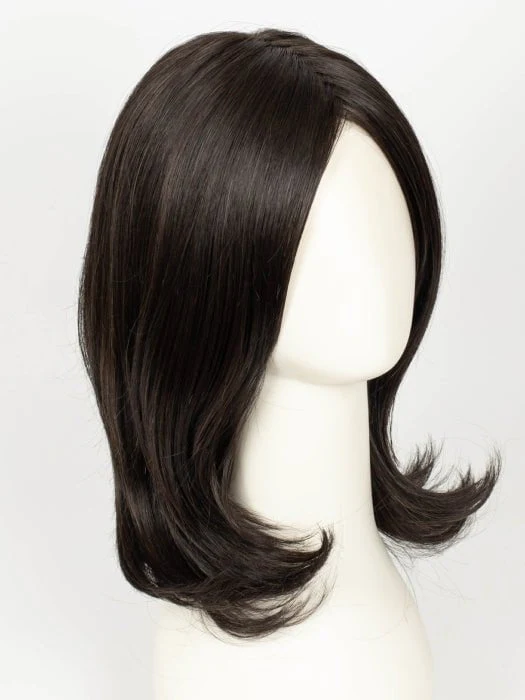 4833-showrunner-synthetic-lace-front-wig-hand-tied-19.webp Showrunner | Synthetic Lace Front Wig (Hand-Tied)