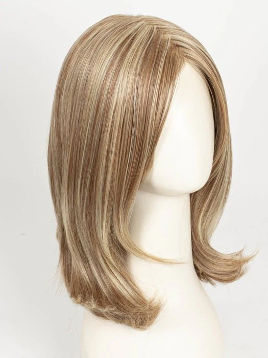 4833-showrunner-synthetic-lace-front-wig-hand-tied-35.webp Showrunner | Synthetic Lace Front Wig (Hand-Tied)