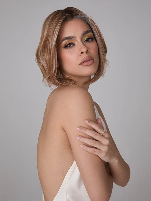 4966-mira-synthetic-lace-front-wig-hand-tied-15.webp Mira | Synthetic Lace Front Wig (Hand Tied)