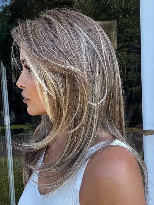 5381-lauren-v-synthetic-lace-front-wig-hand-tied-4.jpg Lauren V | Synthetic Lace Front Wig (Hand Tied)