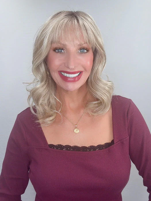 5582-simone-synthetic-lace-front-wig-hand-tied-6.webp Simone | Synthetic Lace Front Wig (Hand Tied)