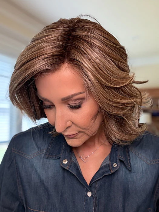 5722-twain-synthetic-lace-front-wig-hand-tied-8.webp Twain | Synthetic Lace Front Wig (Hand Tied)