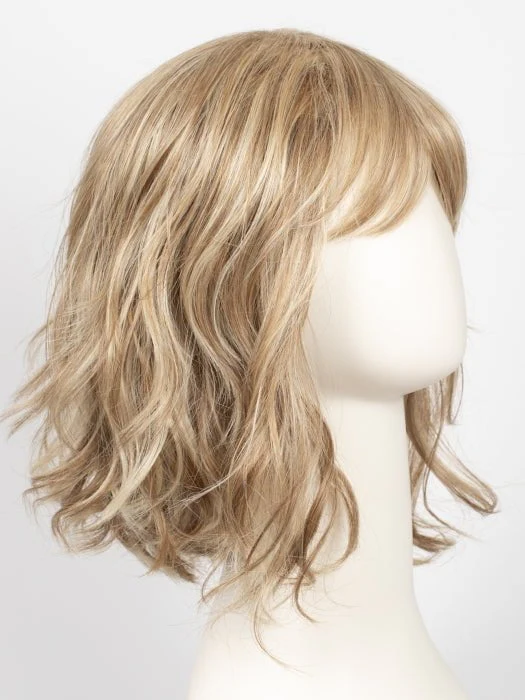 6898-breezy-wavez-hf-synthetic-wig-24.webp Breezy Wavez | HF Synthetic Wig