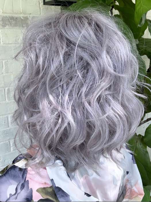 6898-breezy-wavez-hf-synthetic-wig-5.jpg Breezy Wavez | HF Synthetic Wig