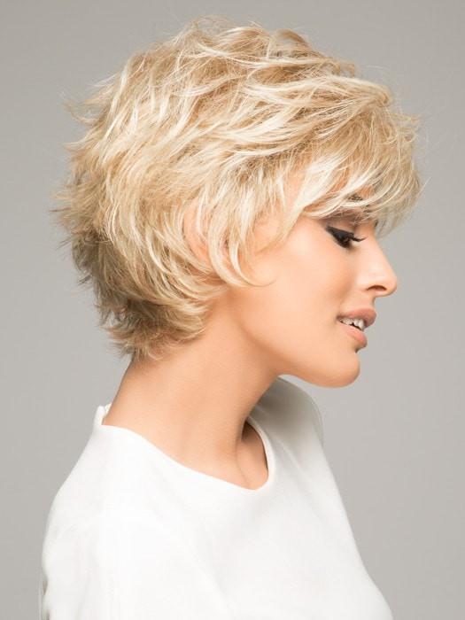 Voltage Petite | Synthetic Wig (Basic Cap)