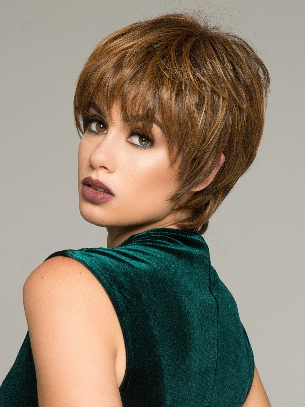 7092-enchant-hf-short-synthetic-wig-basic-cap-5.webp Enchant | HF Short Synthetic Wig (Basic Cap)