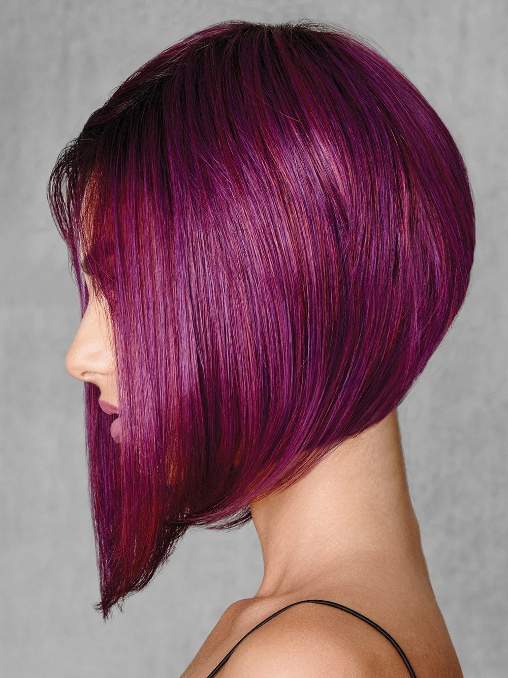 7800-midnight-berry-hf-synthetic-wig-basic-cap-5.webp Midnight Berry | HF Synthetic Wig (Basic Cap)