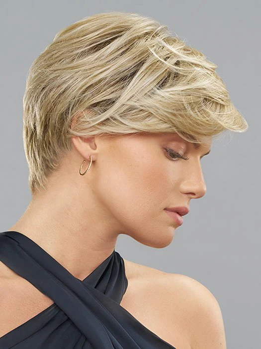 8429-luna-synthetic-lace-front-wig-basic-cap-11.webp Luna | Synthetic Lace Front Wig (Basic Cap)