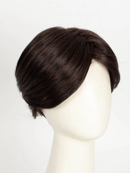 8429-luna-synthetic-lace-front-wig-basic-cap-16.webp Luna | Synthetic Lace Front Wig (Basic Cap)