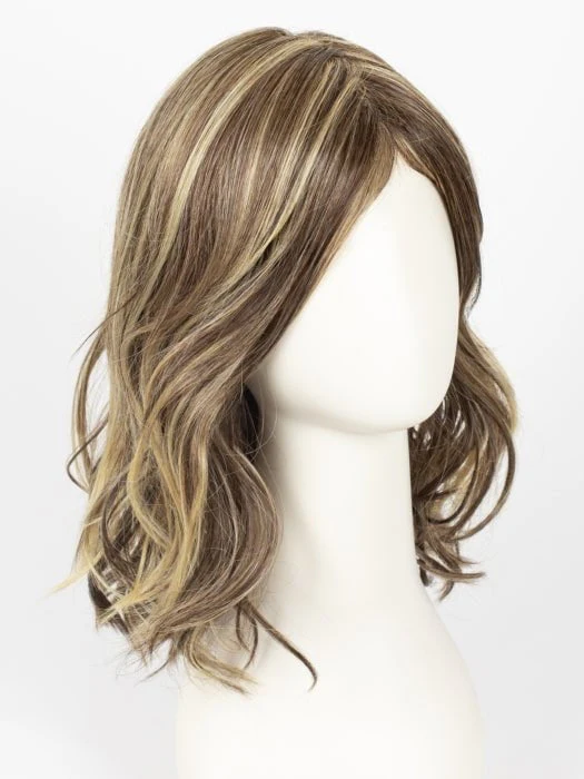 8449-courtside-waves-hf-synthetic-wig-basic-cap-12.webp Courtside Waves | HF Synthetic Wig (Basic Cap)