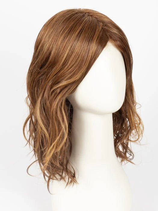 8449-courtside-waves-hf-synthetic-wig-basic-cap-13.webp Courtside Waves | HF Synthetic Wig (Basic Cap)