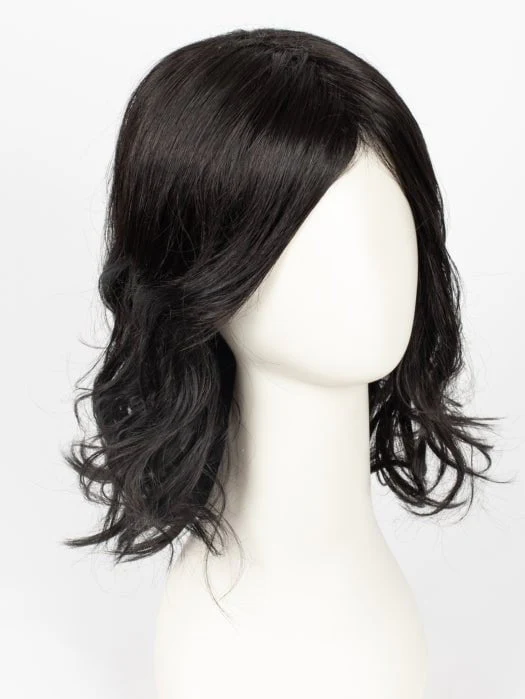8449-courtside-waves-hf-synthetic-wig-basic-cap-7.webp Courtside Waves | HF Synthetic Wig (Basic Cap)