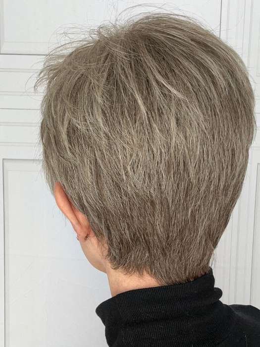 8876-jaw-dropper-synthetic-lace-front-wig-basic-cap-10.jpg Jaw Dropper | Synthetic Lace Front Wig (Basic Cap)