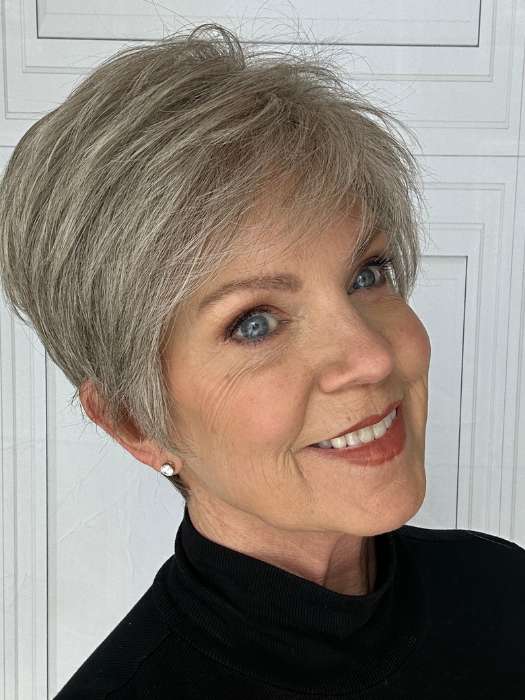 8876-jaw-dropper-synthetic-lace-front-wig-basic-cap-9.jpg Jaw Dropper | Synthetic Lace Front Wig (Basic Cap)