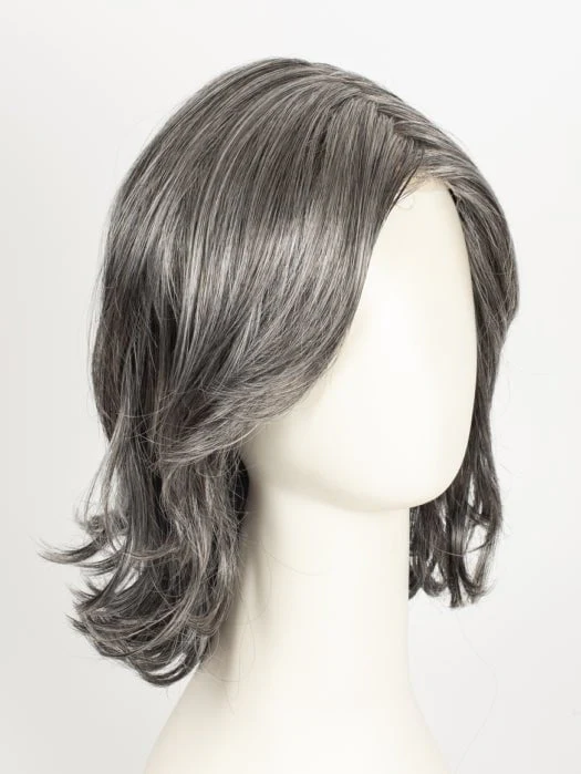 9073-clara-synthetic-lace-front-wig-lace-part-21.webp Clara | Synthetic Lace Front Wig (Lace Part)