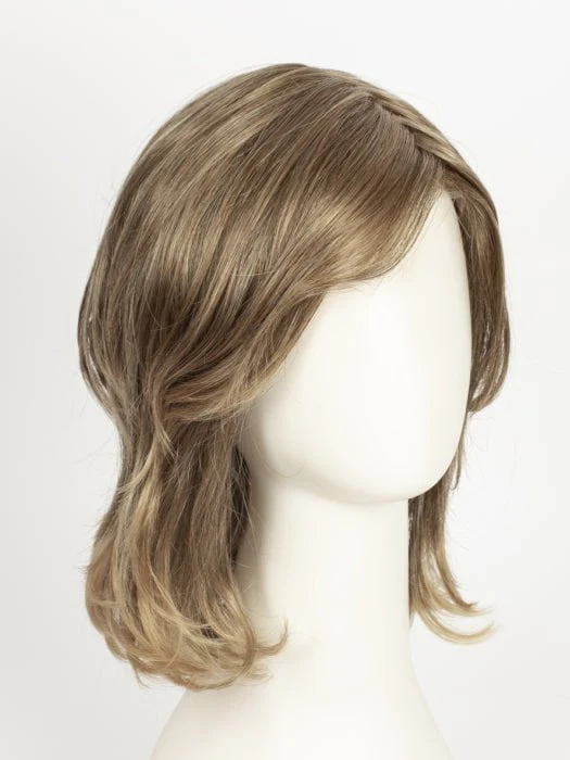 9073-clara-synthetic-lace-front-wig-lace-part-24.webp Clara | Synthetic Lace Front Wig (Lace Part)