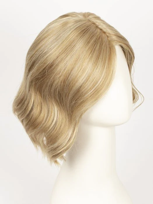 9302-chic-wavez-synthetic-lace-front-wig-mono-part-10.webp Chic Wavez | Synthetic Lace Front Wig (Mono Part)