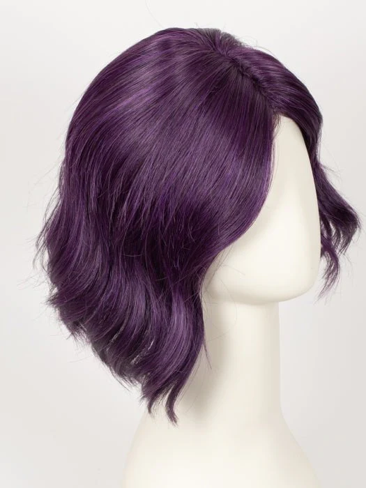 9302-chic-wavez-synthetic-lace-front-wig-mono-part-12.webp Chic Wavez | Synthetic Lace Front Wig (Mono Part)