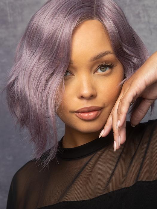 9302-chic-wavez-synthetic-lace-front-wig-mono-part-3.jpg Chic Wavez | Synthetic Lace Front Wig (Mono Part)