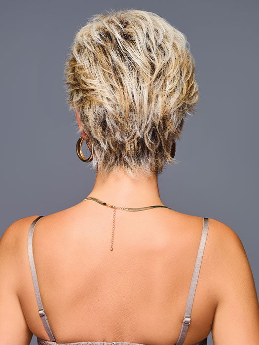 9362-on-set-synthetic-lace-front-wig-basic-cap-9.jpg On Set | Synthetic Lace Front Wig (Basic Cap)