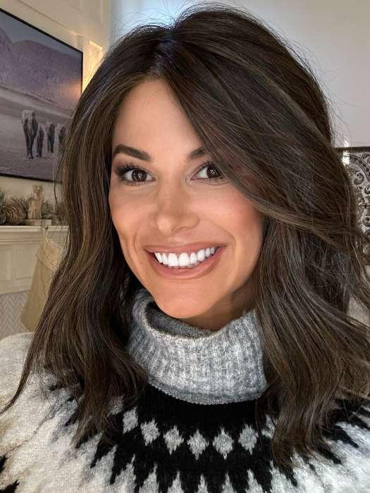 948-wavy-day-synthetic-lace-front-wig-mono-top-24.jpg Wavy Day | Synthetic Lace Front Wig (Mono Top)