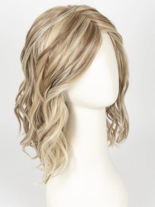 948-wavy-day-synthetic-lace-front-wig-mono-top-43.webp Wavy Day | Synthetic Lace Front Wig (Mono Top)